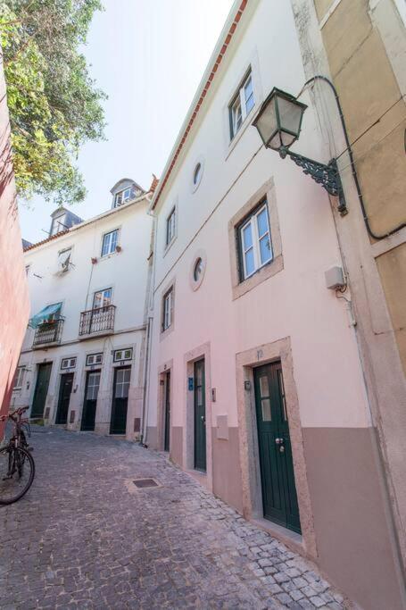 Apartment Sao Vicente Iv - Eco-flat With French Balcony & View Lisbon